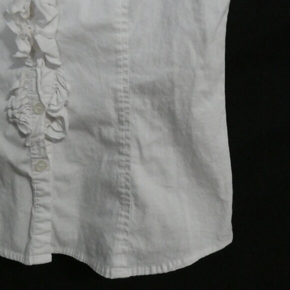 Unbranded | P2P 15.5 inches measured | Elegant White V-Neck Ruffled Blouse - Picture 8 of 13